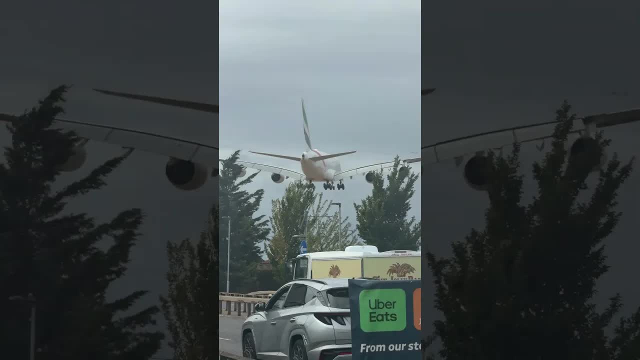 Emirates Airbus 380 London Heathrow #planespotting #airbus #heathrow